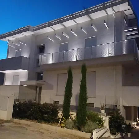 Casa Vacanze Derby Appartamenti Misano Adriatico Exterior photo